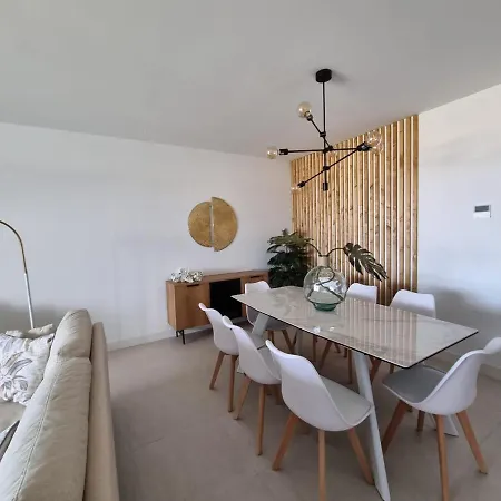 Apartment Sea & Village Luxury In The Marina Estepona